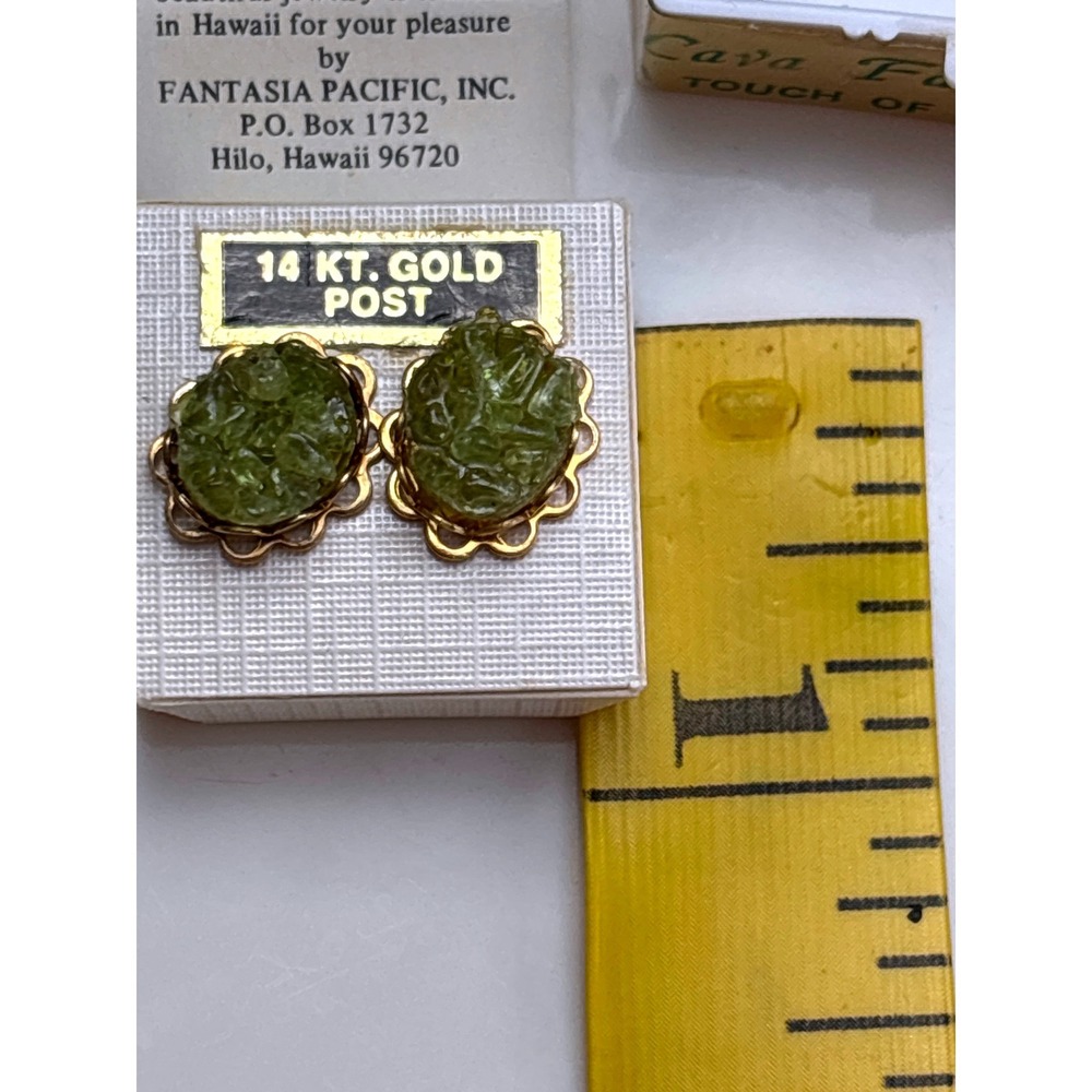 Vintage Fantasia Pacific Lava Fantasia Olivine 14K Gold Post Stud Earrings - Picture 4 of 5